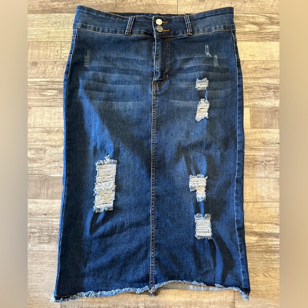 Modest Distressed Denim Jean Skirt Fashion 2 Love SZ XL (runs small)